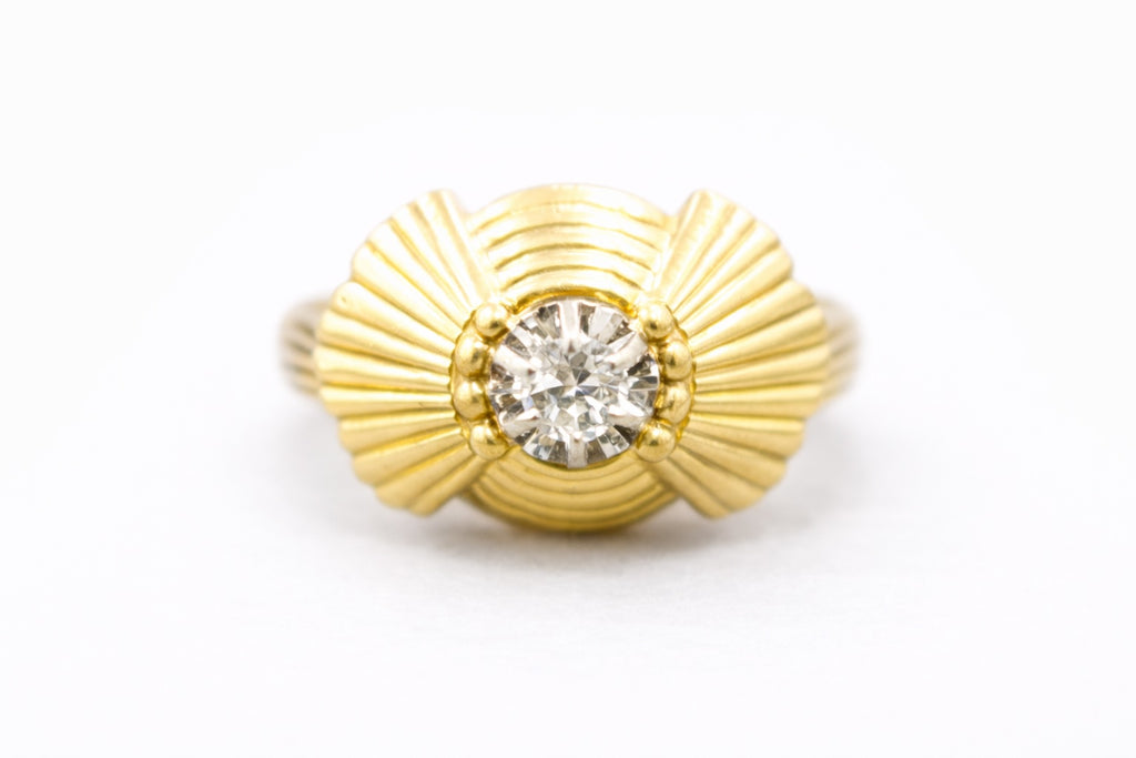 Bague vintage en or jaune et diamant - Seconde main