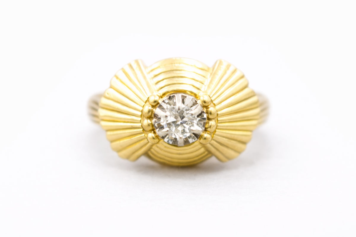 Bague vintage en or jaune et diamant - Seconde main