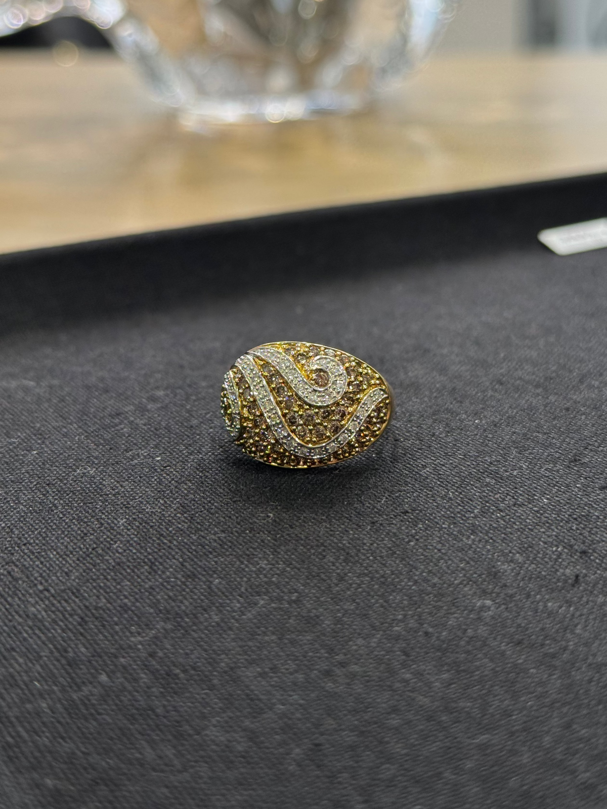 bague or jaune diamants pavage argor colmar