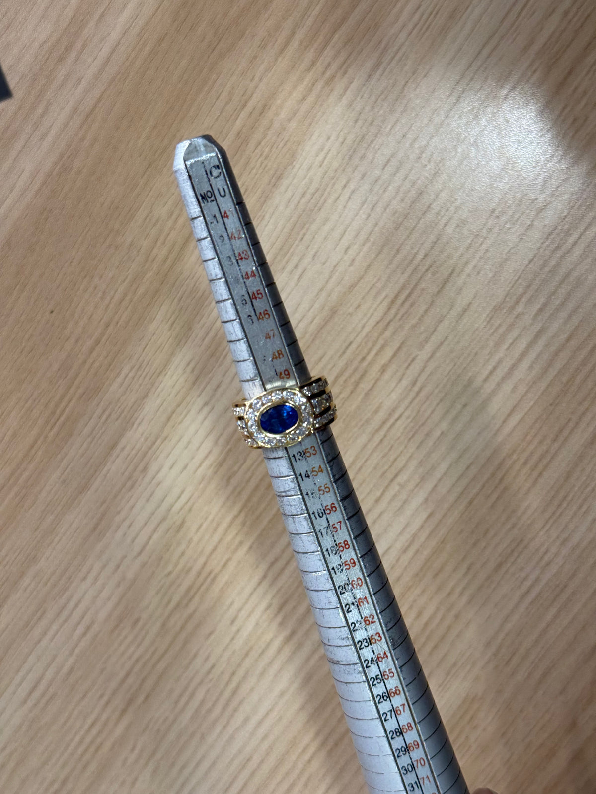 Bague Ester or jaune saphir et diamants - Argor Colmar